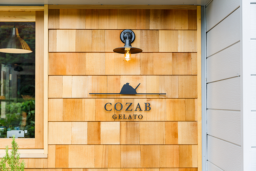土澤木工・デザイン事務所ペイジ 土澤潮さんがデザインを手がけた「COZAB GELATO（コサブ・ジェラート）」外観