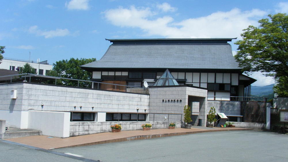 村山市教育委員会 吉田峻太朗さん 吉田さんが管理する最上徳内記念館