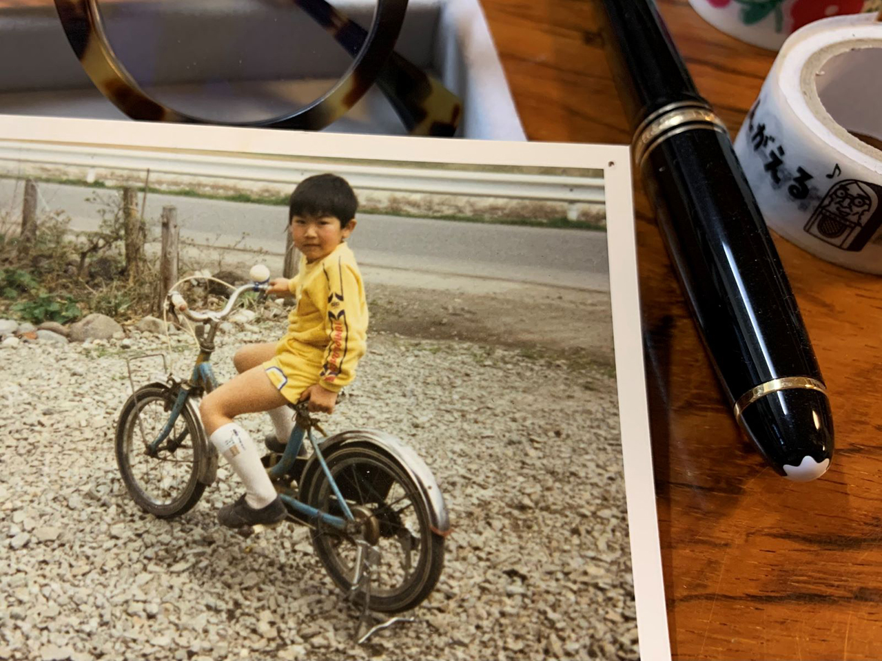 自転車好きな幼児のころの筆者