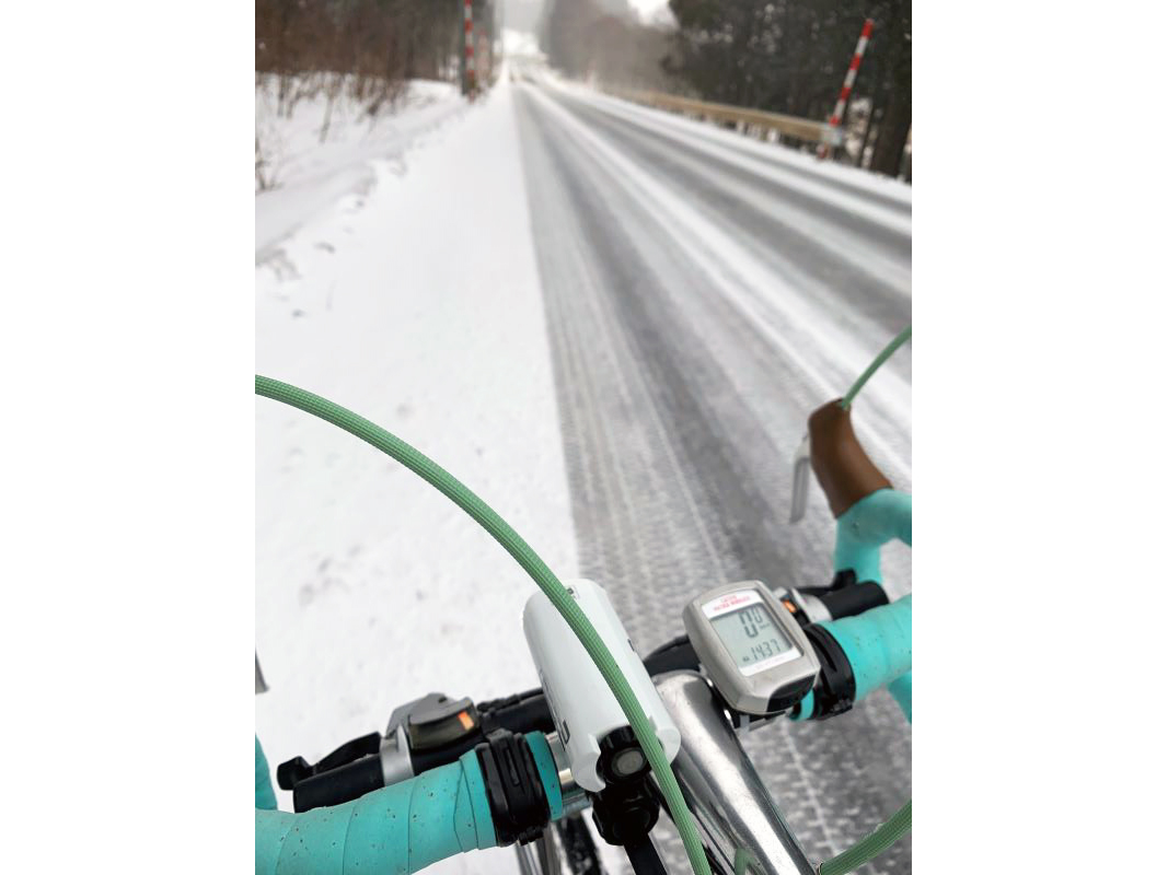 吹雪、そして、雪道