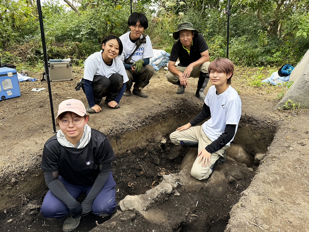 「有珠モシリ遺跡」発掘調査の様子
