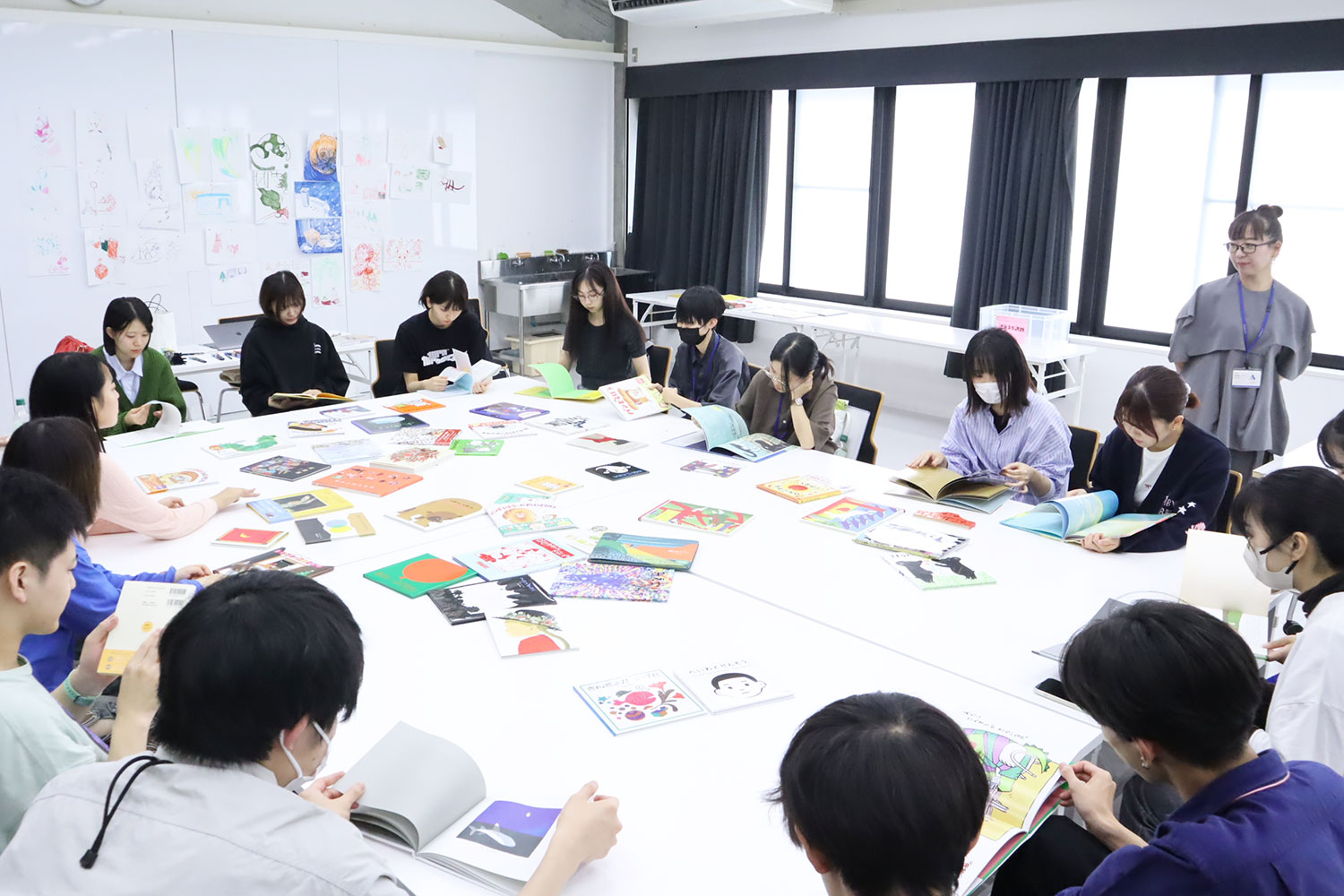 産学連携とグラフィックデザイン学科