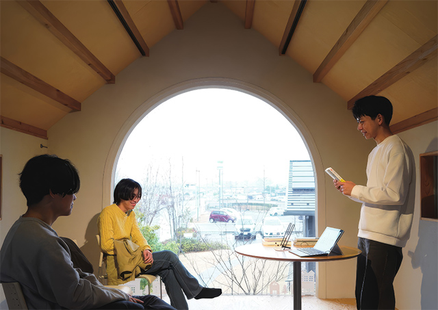 Tohokuʼs Freest Bibliobattle