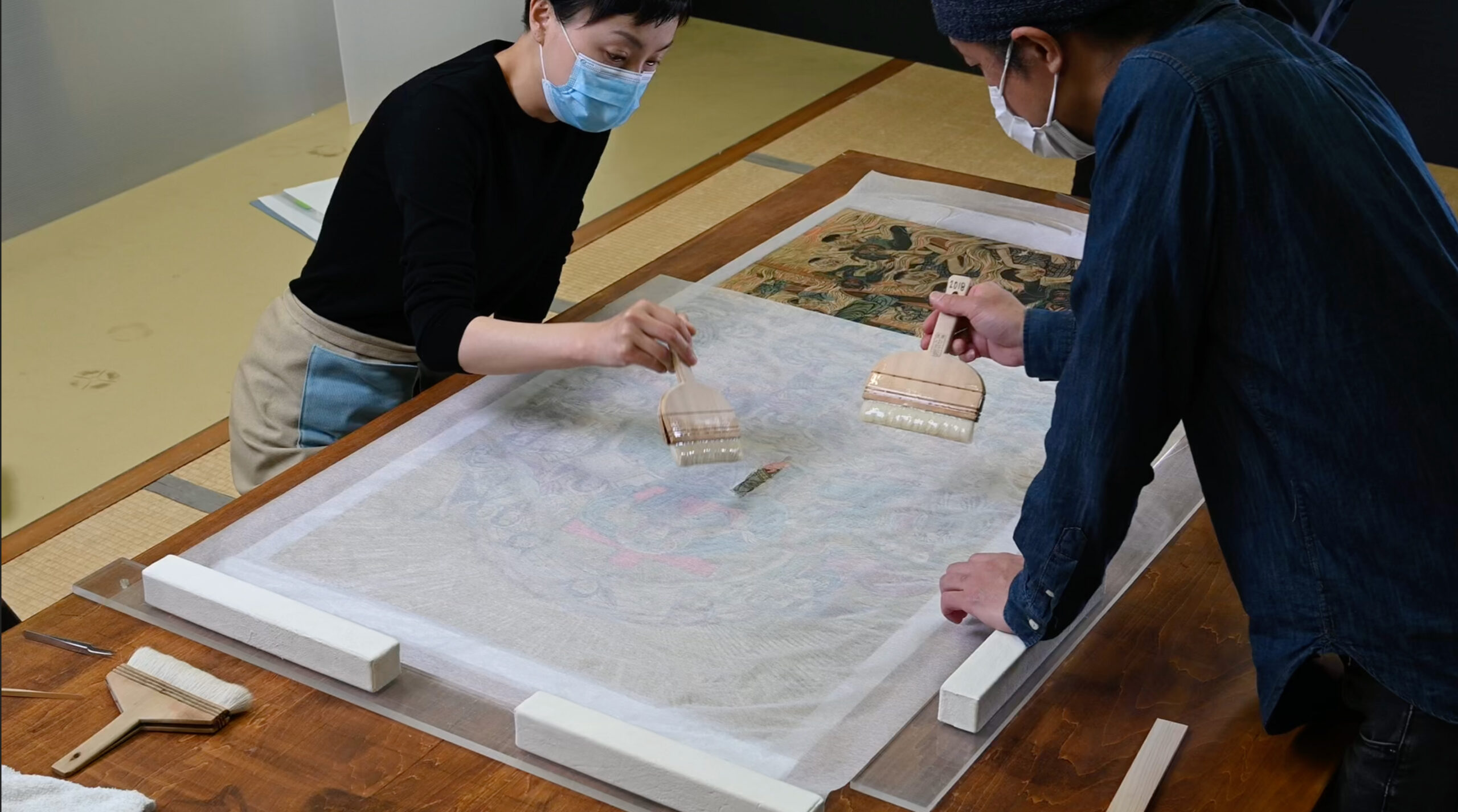 杉山恵助 文化財保存修復学科教授と元喜載研究員が出演する「眠りから